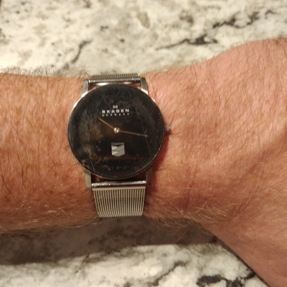 skagen chevron